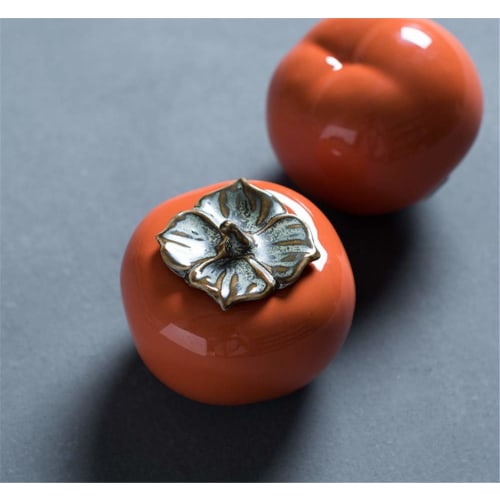 Gannbarou Tea Canister, Moisture and Oxidation Preventive Tea Container, Tea Ceremony Utensils, Realistic Persimmon Design, Ceramic Decor, Ornament, H