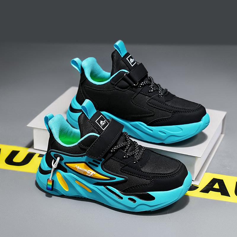 Boys Shoes Sports Shoes Autumn New Mesh Shoes Soft Sole Children Middle and Older Children Boys Mesh White Shoes Students