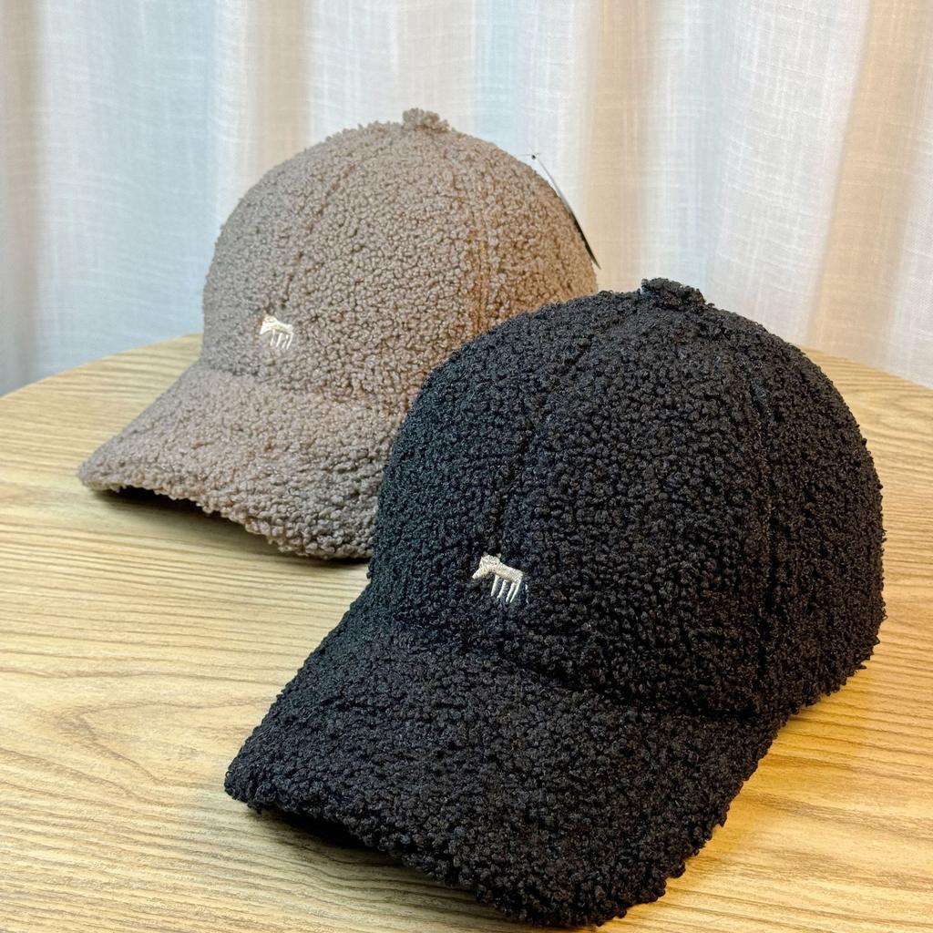 Новая бейсболка из овечьего бархата с вышивкой «Маленькая лисичка» для осени и зимы, мужская и женская, с широкими полями и маленькой кепкой-уткой, формирующей лицо