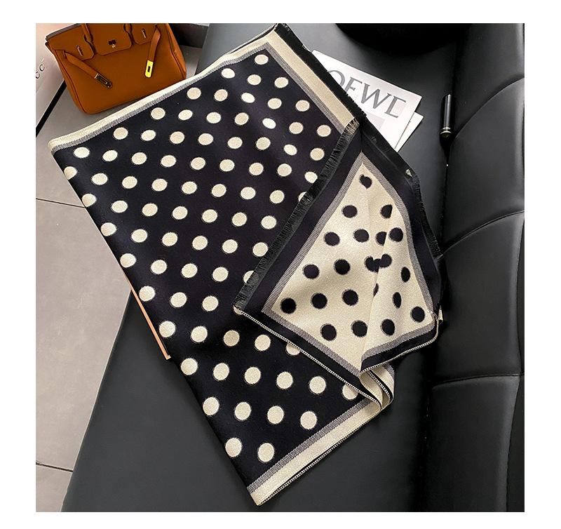 Luxury Brand Cashmere Women Floral Scarf Winter Warm Shawl and Wrap Bandana Pashmina Female Foulard Square Thick Blanket Poncho