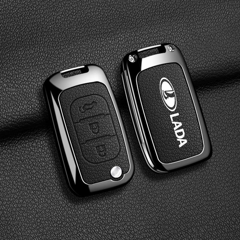 Совместимо с чехлами для ключей Lada: Подходит для Granta, Vesta, Ragnasi X-ray и пряжек в металлическом корпусе.