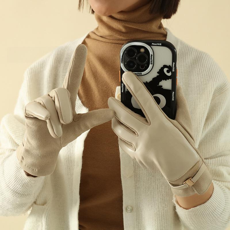 Женские зимние замшевые перчатки с функцией сенсорного экрана — теплые, на бархатной подкладке, идеально подходят для активного отдыха и вождения.