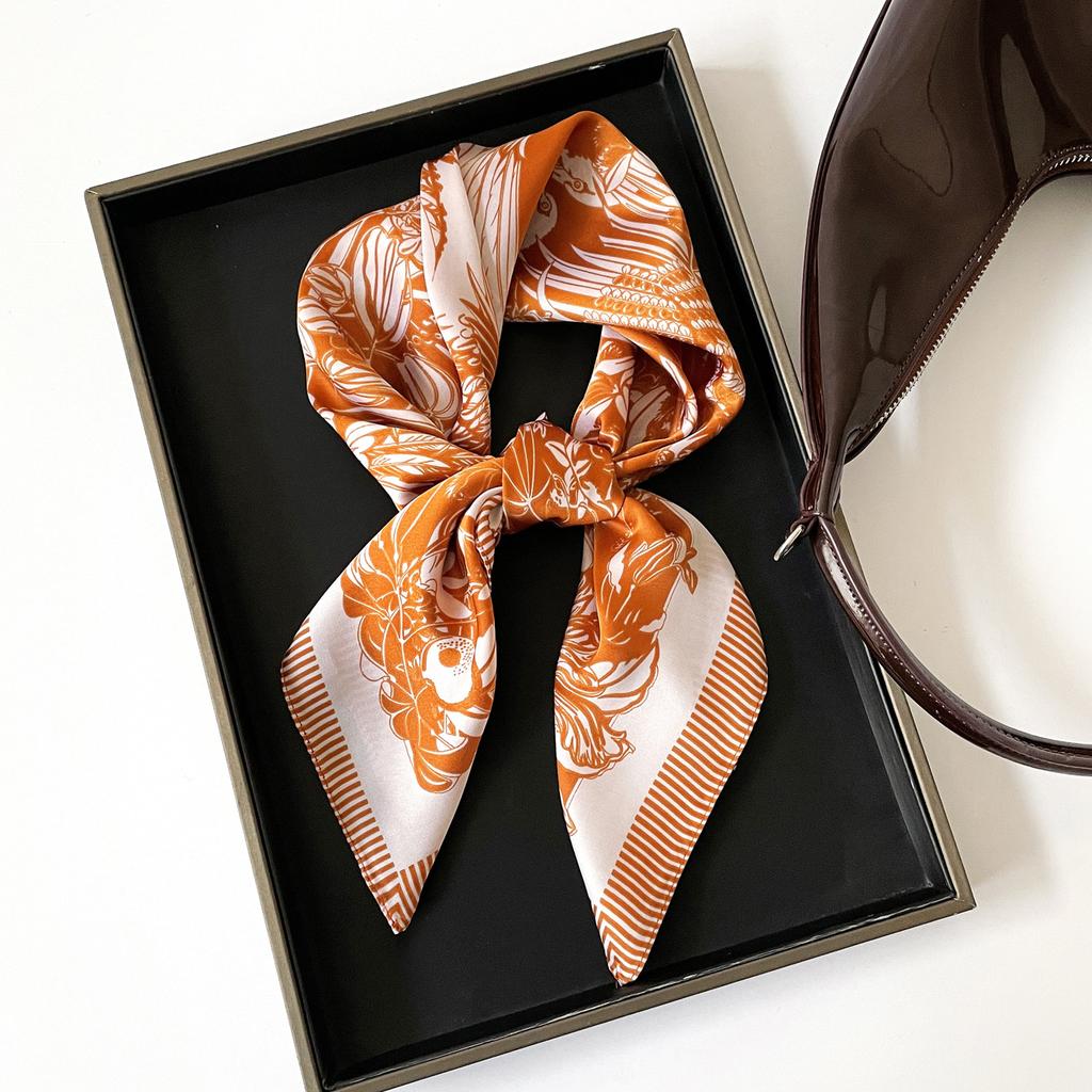 Spring and summer 1116 thin silk scarf 71cm small square scarf women's new printed silk scarf versatile temperament scarf wholesale