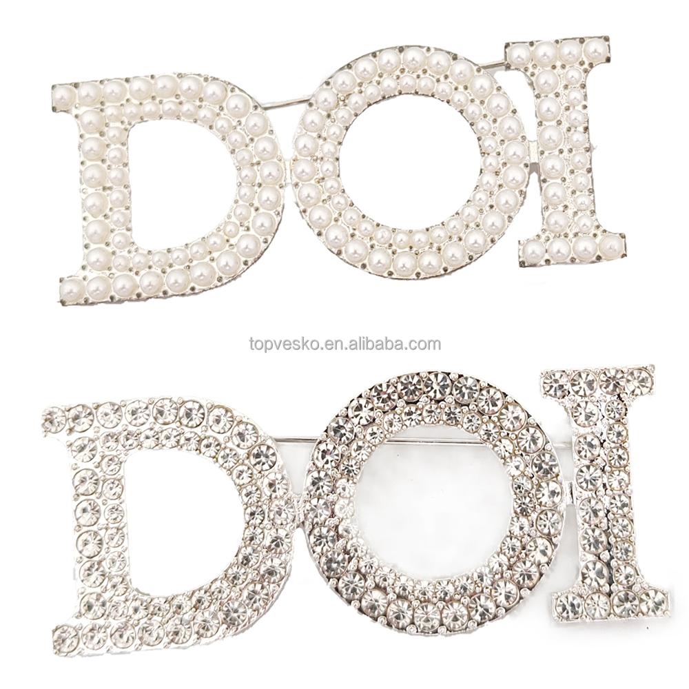 Women Favorite Souvenir Sorority Jewelry White Color Pearl Rhinestone Social Sign Daughters of Isis DOI Brooch Pin