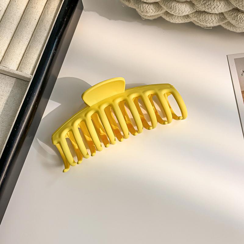 New Frosted Keel Shape Hair Clips Women Korean Simple Head Fixed Shark Clip Ponytail Fashion Hairpin Girls Hair Accessories