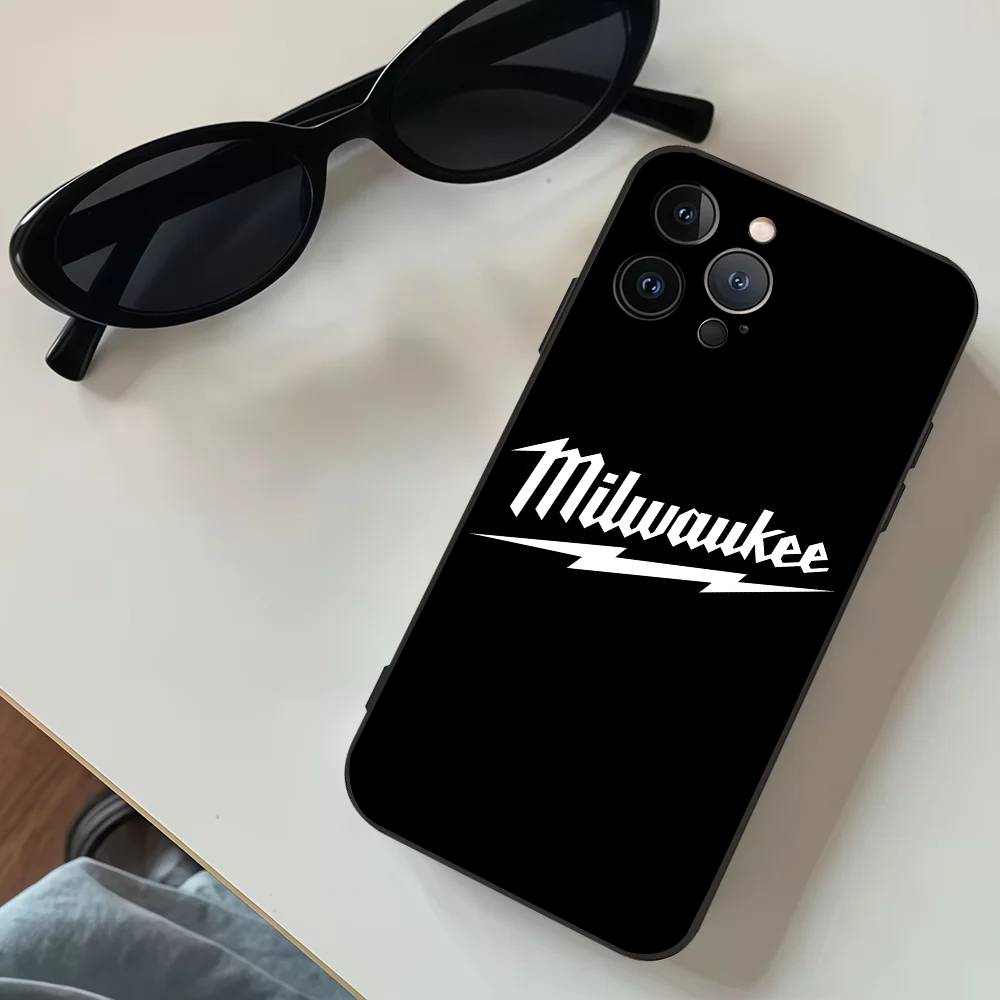 M-Чехол для телефона Milwaukee Для IPhone 17 16 15 14 13 12 11 PRO MAX PLUS Mini Мягкий ТПУ Покрытие-кожа Подарок