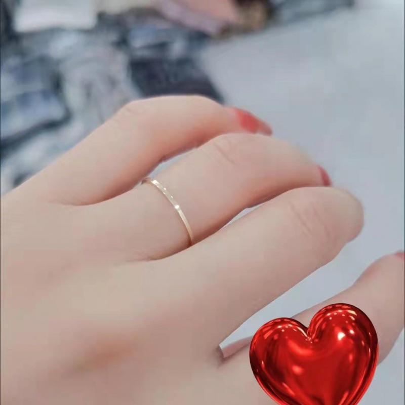 Изысканное геометрическое кольцо: Южнокорейская мода, простые цвета, роскошь, нишевый дизайн для женщин
