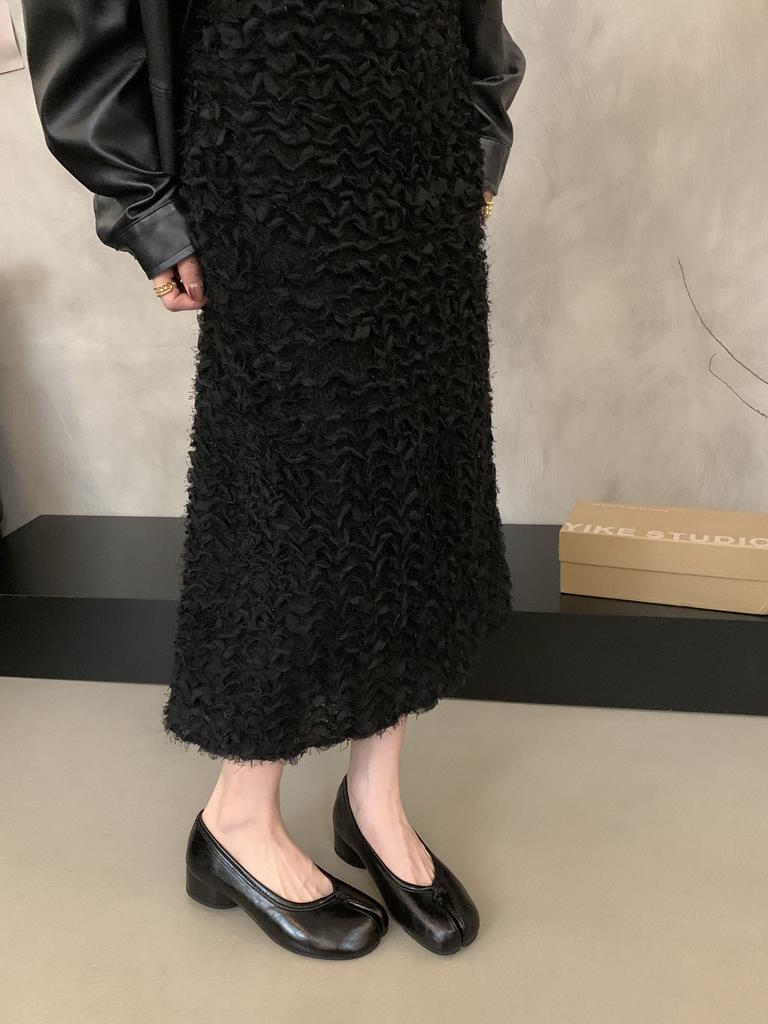 Heel Height 3.5cm~ Retro Thick Heel Split-toed Pig's Trotter Shoes Women's 2025 One-pedal Niche Commuter Ballet Shallow Mouth Single Shoes