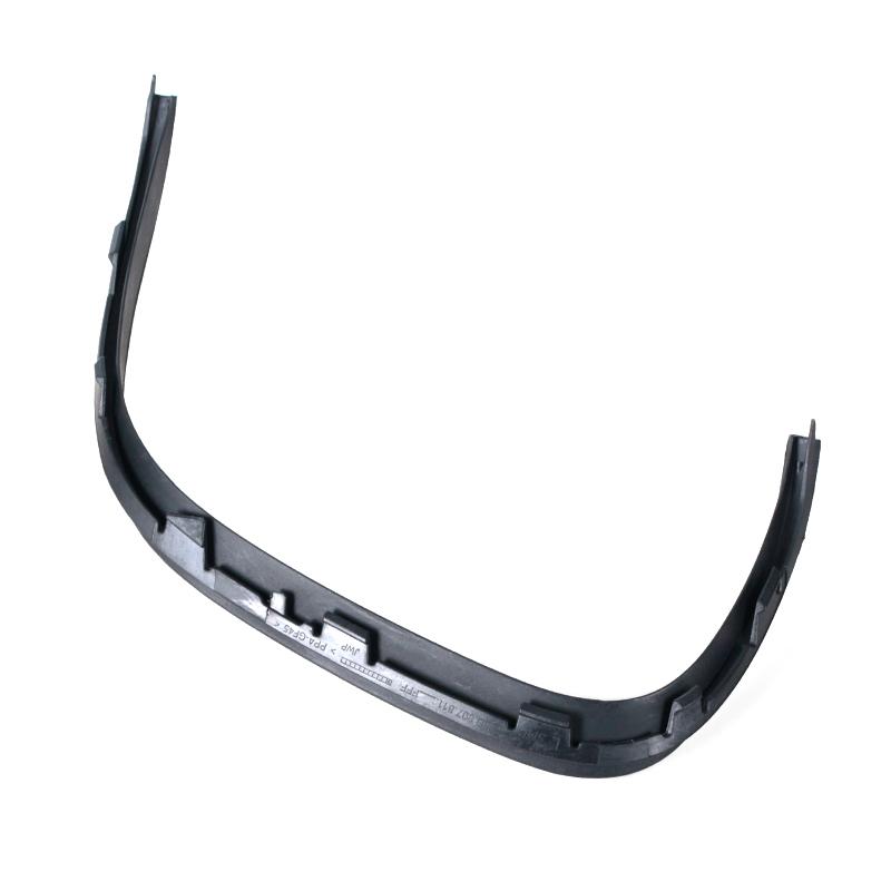 Car Rear Lip Exhaust Frame Rear Bumper Tailpipe Frame Decoration Cover Accessories For Porsche Macan 95B 95B807811