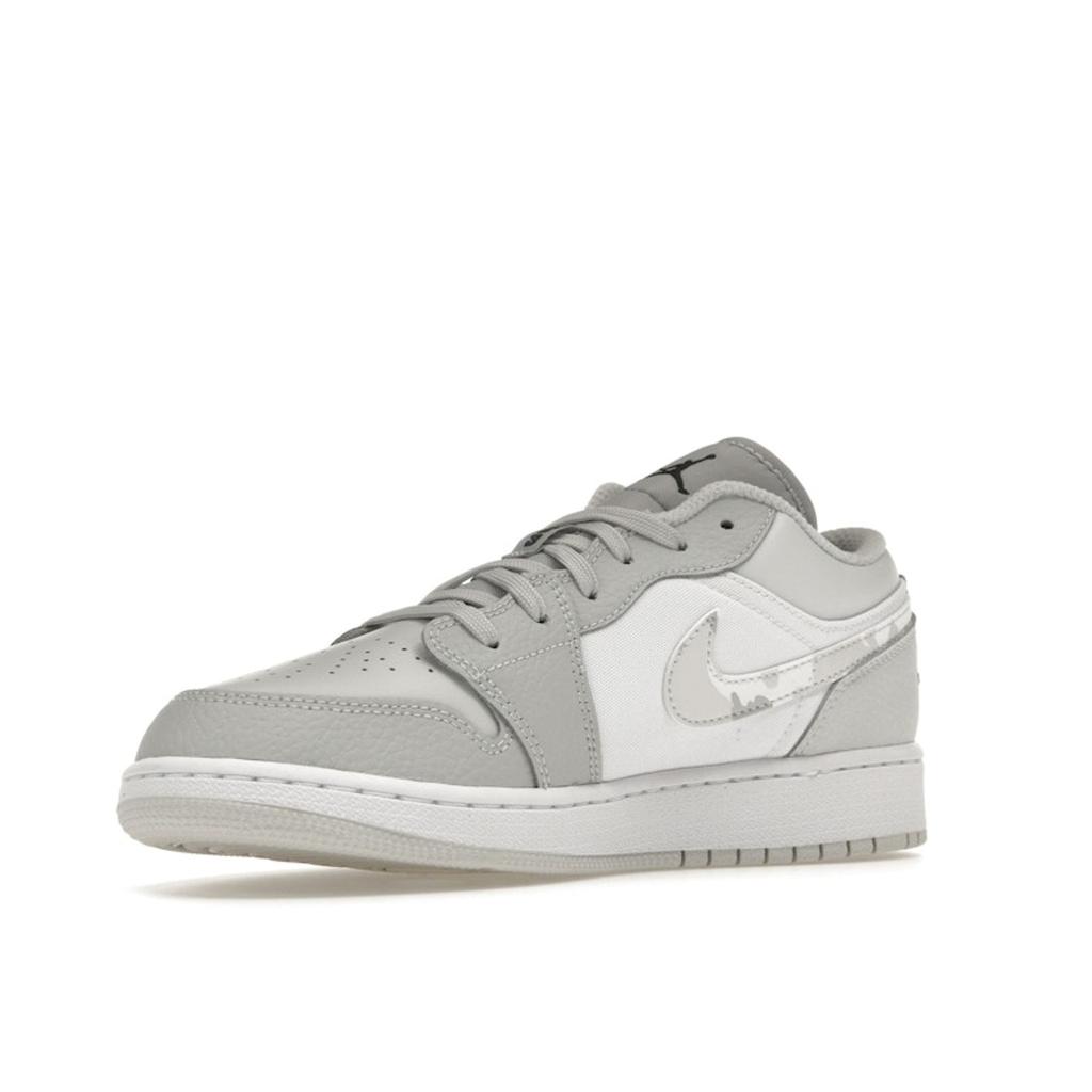 Детские кроссовки Air Jordan 1 Low SE GS White Camo Photon-Dust Grey-Fog DD3234-100
