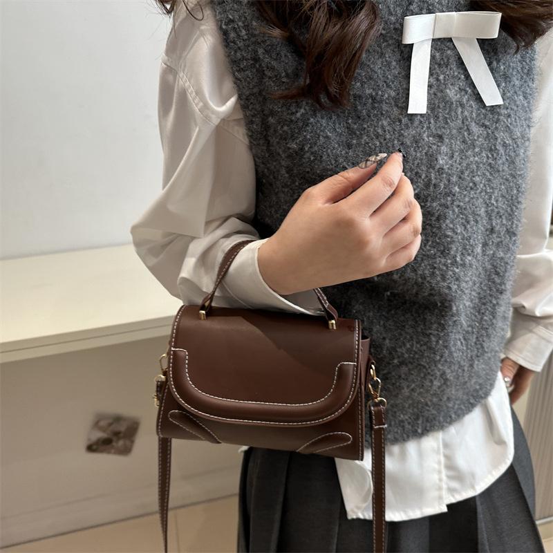 Crossbody Bag PU Leather Solid Color Shoulder Bag for Women Handbag Trendy Satchel Purse for Work Travel CLE