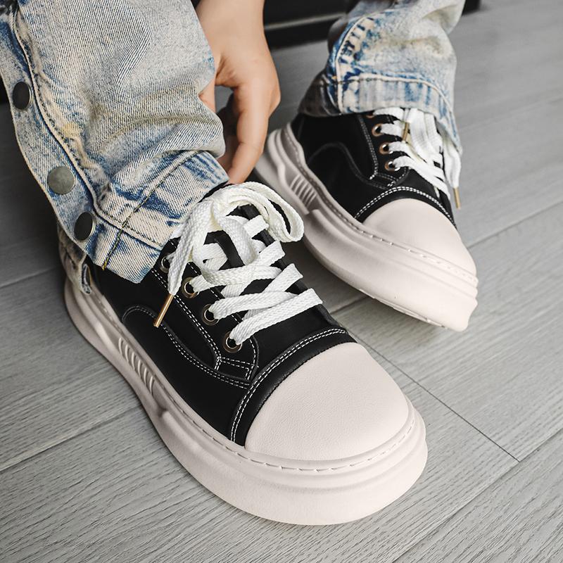 Fashion Men's Lace-Up Flats Leather Casual Shoes Thick Sole Male Sneakers Comfortable Walking Shoes Fashion Retro Skate Shoes for Men