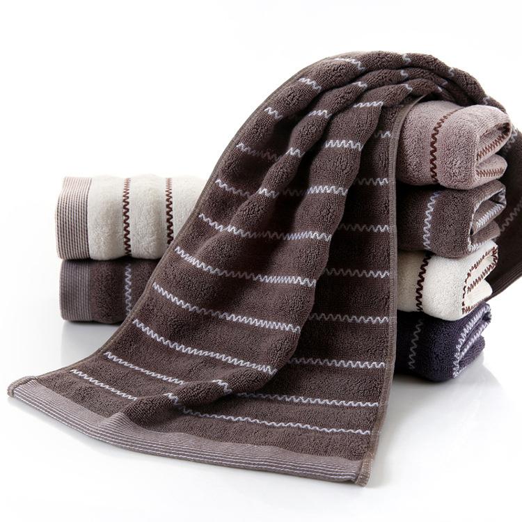 Ультрамягкие и впитывающие салфетки для лица и тела для домашнего использования. Хлопок. Вневременной дизайн.