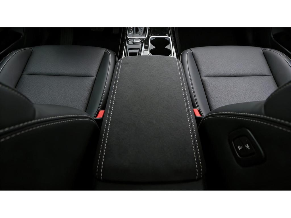 Чехол-подлокотник из микрофибры и кожи для Toyota Camry 9-го поколения 2024-2026 гг. - Прочный, износостойкий и грязеотталкивающий.