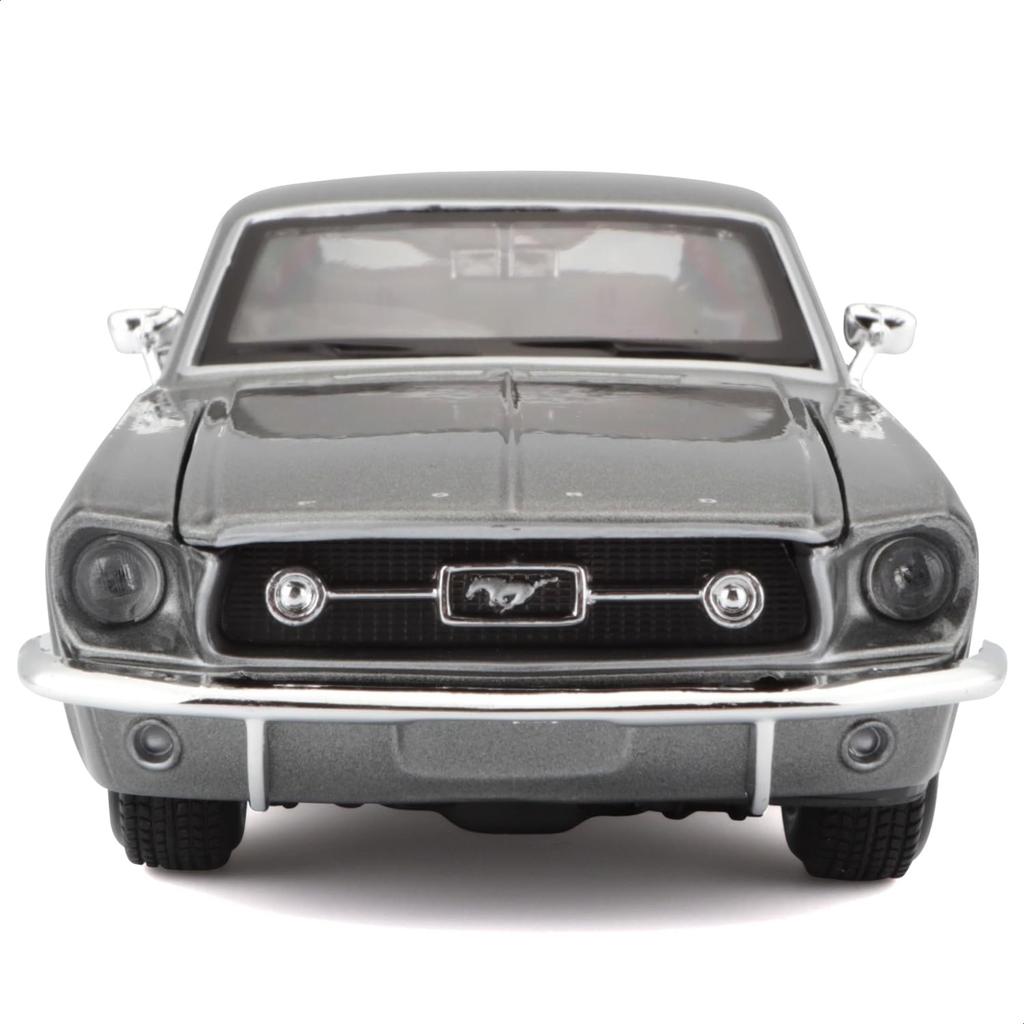 Масштабная литая модель автомобиля Ford Mustang GT 1967 года от Maisto в сером цвете 31260 1/24 (Код товара GY)