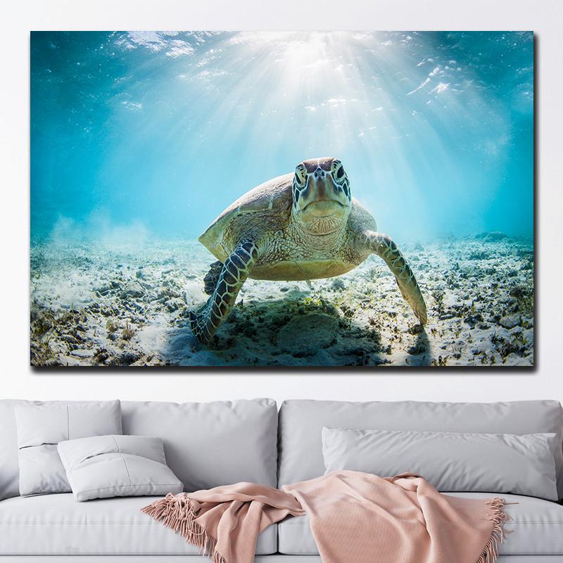 Green Sea Turtle Swims Underwater Canvas Painting Wall Pictures Sea Life Animal Posters and Prints for Living Room Decor Cuadros