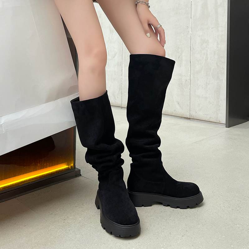 Krazing Pot Осенне-зимняя обувь из флока, эластичные сапоги на среднем каблуке, плиссированные украшения, женские теплые сапоги до бедра