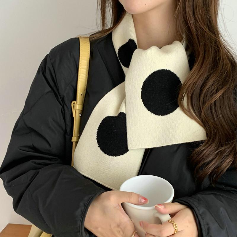 Polka Dot Neck Scarf Women Versatile Warm Winter Korean Style Short Scarf
