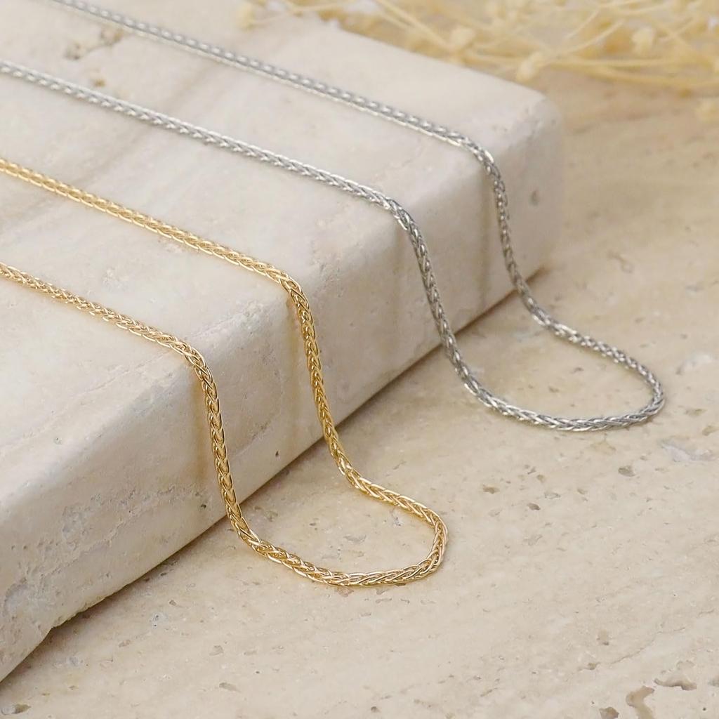 Gold Chain Necklace 18K K18 Triple Spike Width Maximum 45cm Length Adjustable [Lara Christie] 0.9mm Approx. 2.85g Lc97-0055