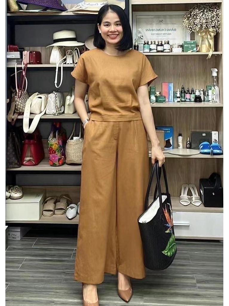 2023 International Solid Color Short-Sleeve Two-Piece Suit - Women's Elegant Commuting Outfit