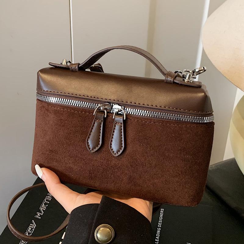 Корейская версия нишевая ins ретро портативная маленькая сумка женская 2025 новая мода супер огонь сумка-коробка на плечо сумка-мессенджер