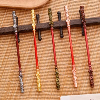 Творческий Мини Wukong Cudgel Meatal Модель Monkey King Wukong Оружие Маленькие Украшения Поделки Детские Игрушки Аниме Периферия Подарки