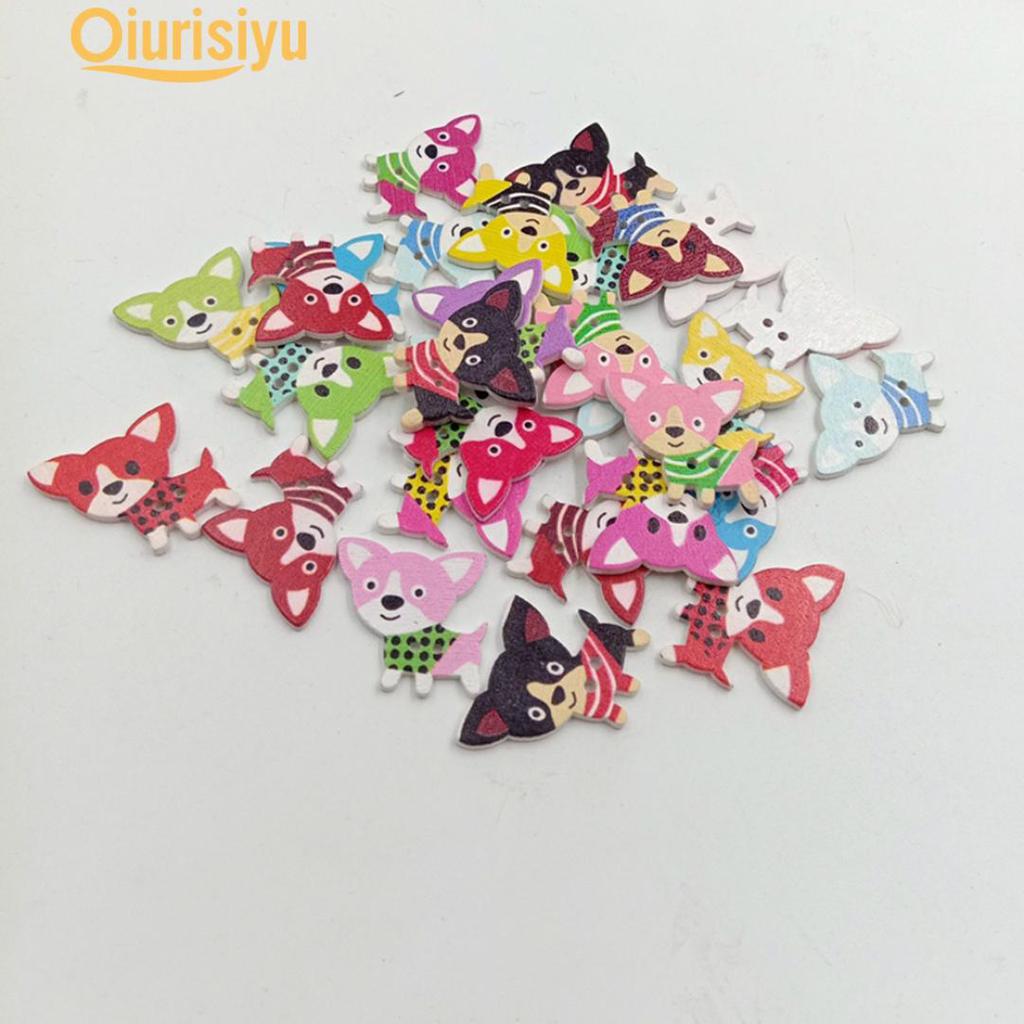 Набор ярких мультяшных пуговиц из дерева. 50 шт