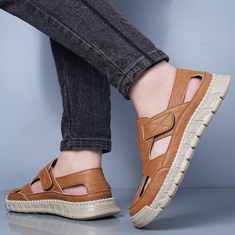 Fashion Summer Sandalias for Men Fashion Casual Leather Sandals Breathable Hollow Out Sandalias Non Slip Sneakers for Men Roman Sandals