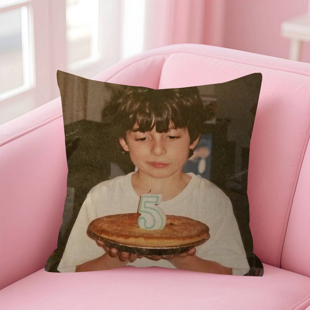 Актер FFinn COOL Wolfhard Чехол для подушки Чехол для автомобильной декоративной подушки Для дивана Автомобиль Рождественский подарок