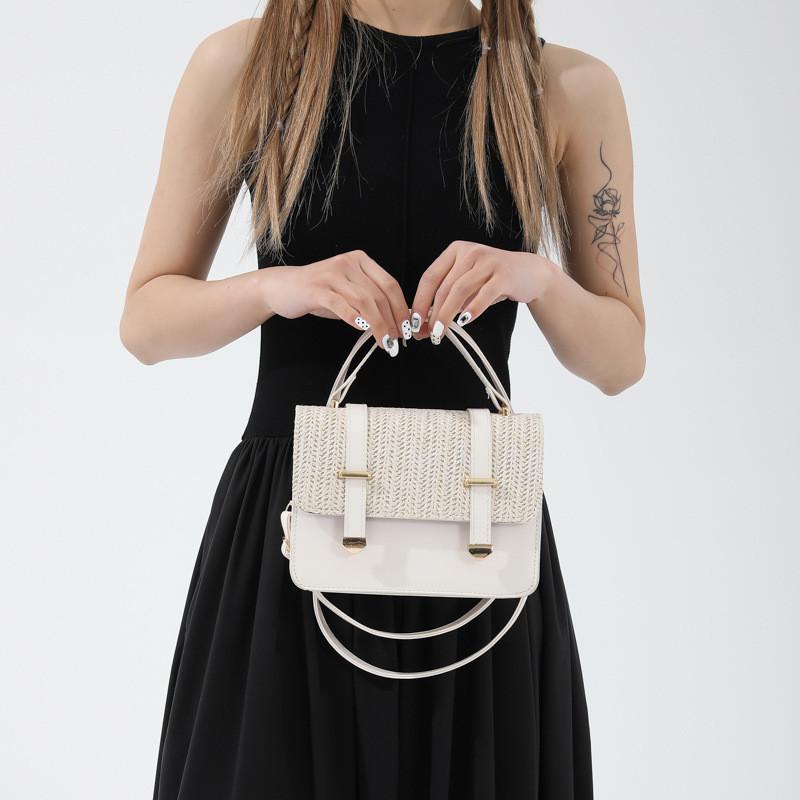 Stylish 2024 New Street Fashion Women's Shoulder Bag Chain Crossbody Bag