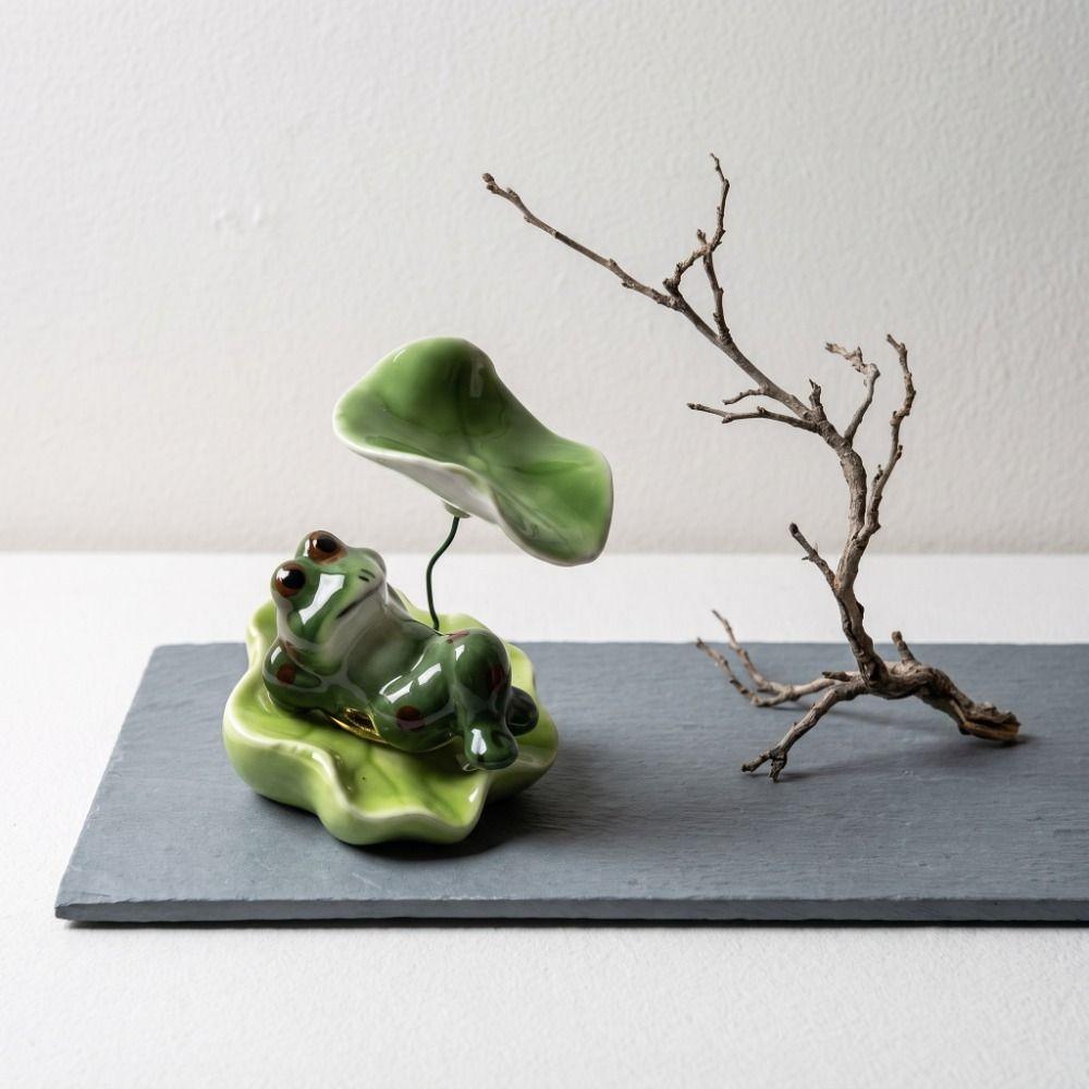Home Ornaments Desktop Decoration Ceramic Frog Car Decor Interesting Frog Rotating Toys Tea Table
