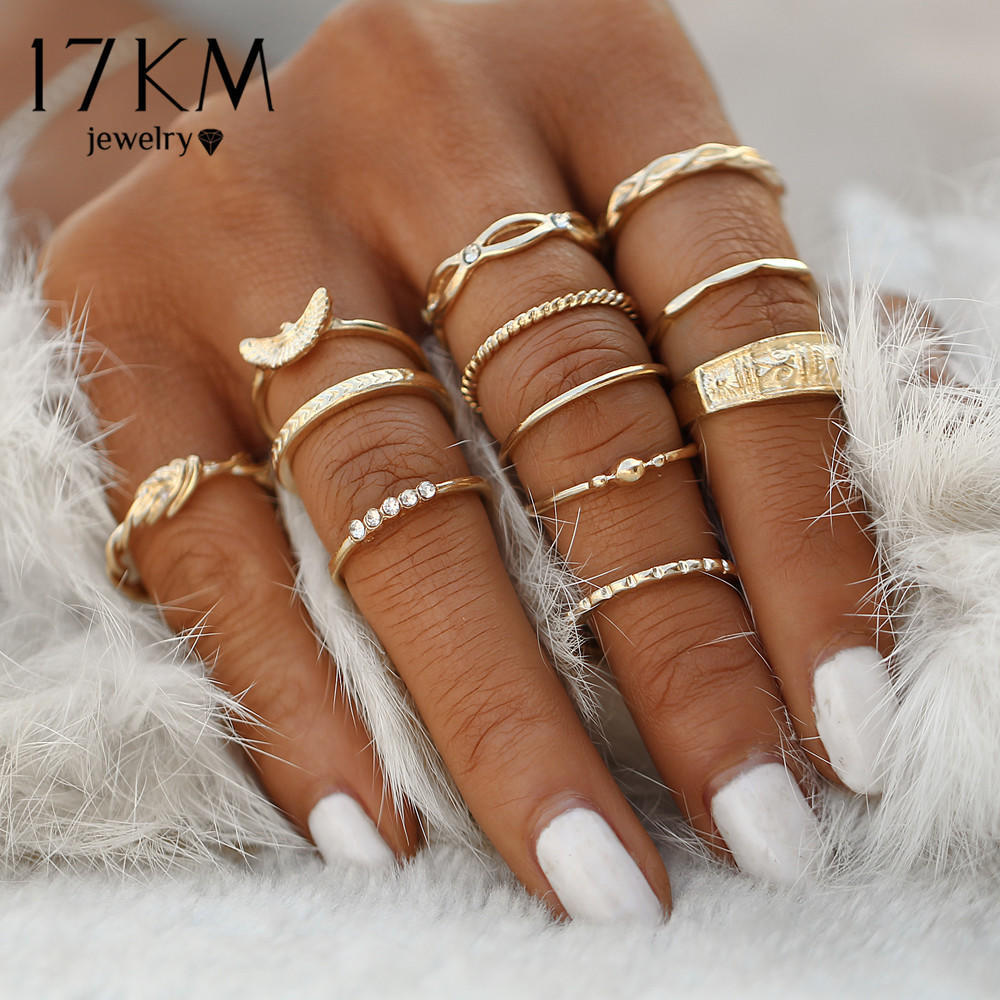 Комплект женских колец. 12 шт