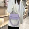 IELGY Женская седельная сумка, простая, модная и модная квадратная сумка на одно плечо в иностранном стиле с диагональным пролетом.