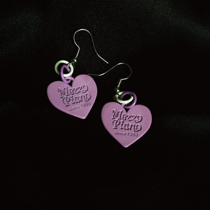 Винтажные красные серьги-кольца в гонконгском стиле: Элегантный женский аксессуар на осень/зиму