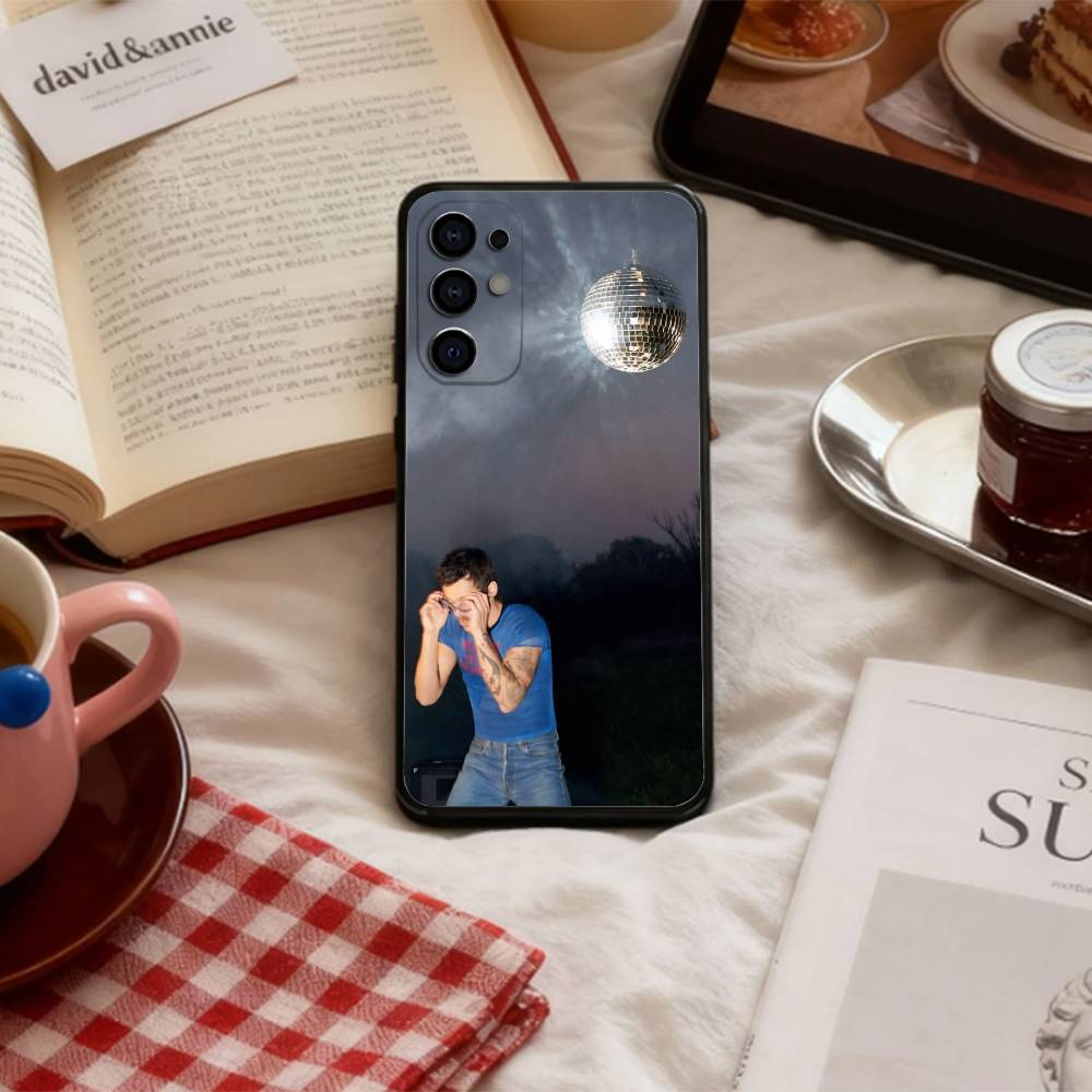 Чехол для телефона SINGER H-Harry Styles для Samsung S 25,24,23,22,30,21,10,9,Ultra,Plus,Lite,FE,4,5 G Мягкий черный чехол