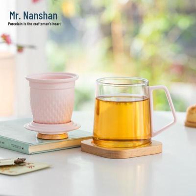 Розовая керамическая кружка Nanshan Xiansheng с подставкой