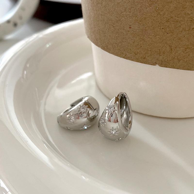 Chunky Hoop Earrings for Women Golden Silver Color Rhinestones Metal Round Loop Dangle Earrings Simple Statement Jewelry Gift