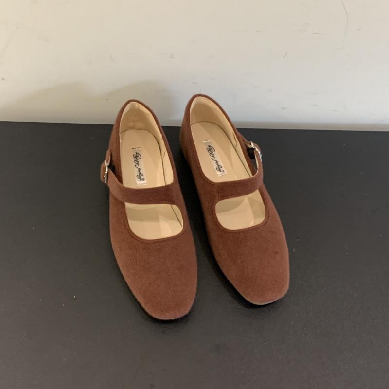 French Retro Red Mary Jane Shoes Women's 2025 New Autumn Temperament Square Head Ballet Flat Bottom Shallow Mouth Single Shoes