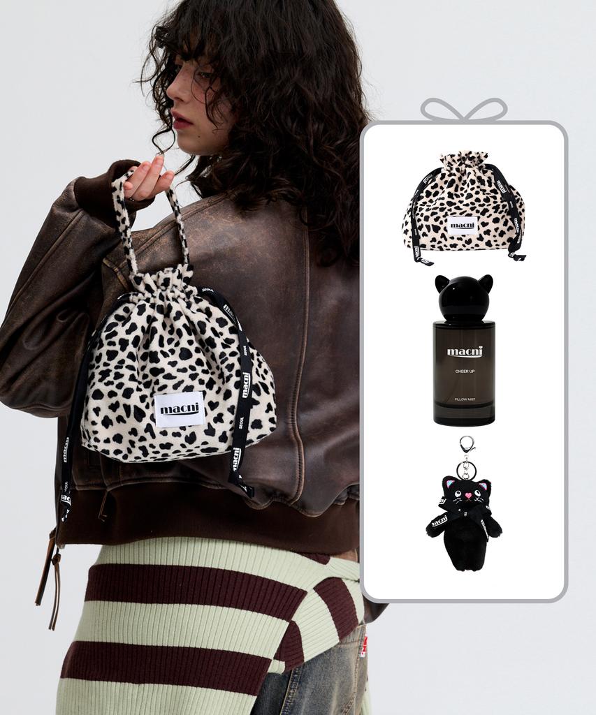 Macni [Set] Pouch Bag & Pillow Mist & Keyring Set