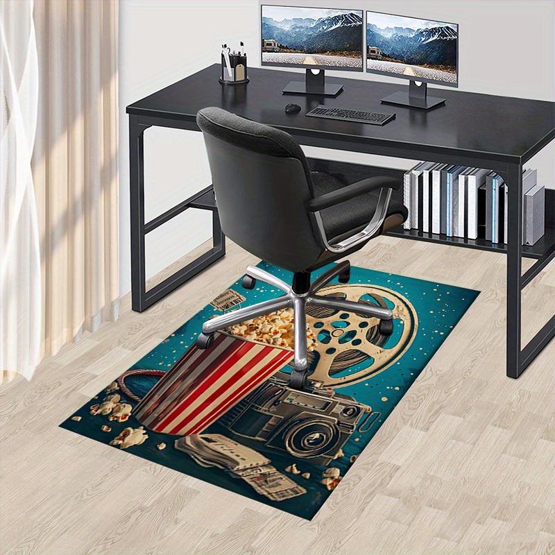 Ковер для офиса: Необходимые вещи для киноночи: ведерко для попкорна, кинопленка, камера и билеты для вас