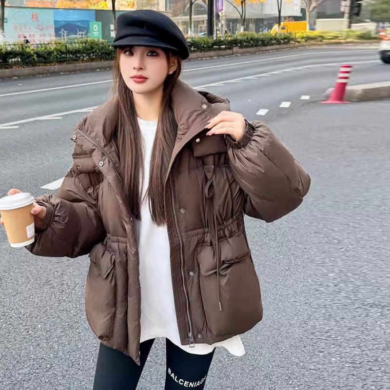 Hooded short down jacket women's winter fashion waist triangle label warm small white duck down jacket tide