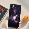 Чехол для мобильного телефона iPhone15ProMax, чехол для мобильного телефона с изображением ангела-охотника и ведьмы, окрашенный в противоударный цвет для защиты от падений.