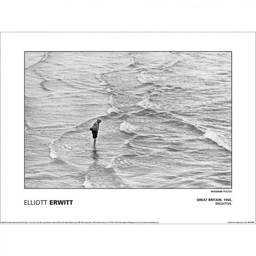 Magnum Elliot Erwitt - Great Britain Brighton 1966 Paper Print