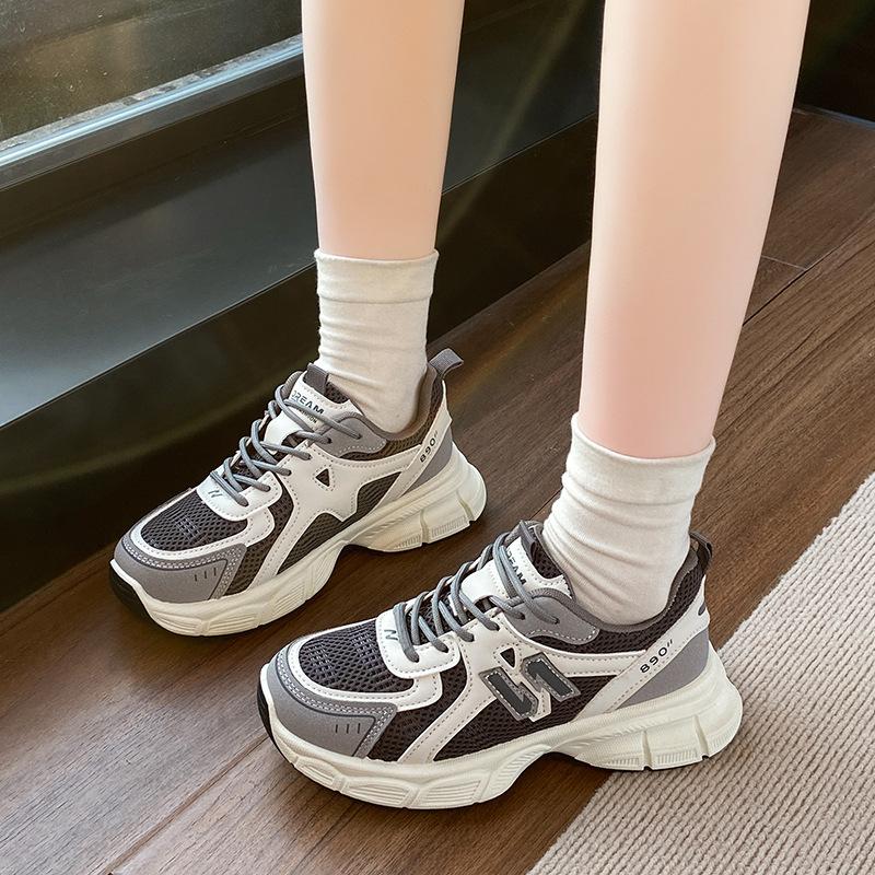 Thick-soled heightening small dad shoes women's 2025 spring new retro versatile student lightweight casual sports shoes