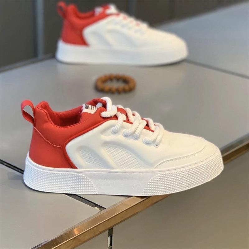 Весна Осень Новые мужские роскошные дышащие повседневные кроссовки для сноуборда Удобные и прочные спортивные кроссовки для бега Мужские вулканизированные кроссовки