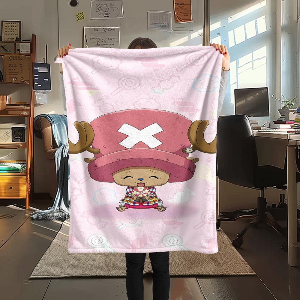 Фланелевое одеяло с принтом персонажей One Piece, Высококачественное, Удобное для всех сезонов, Декор для дома, Тепло и уют, Идеально для рождественских подарков