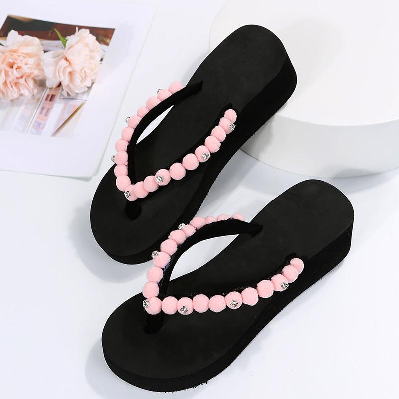 Fashion Casual Yarn Ball Decoration Flip Flops Women 2025 Summer Round Toe Black Wedge Heels Slippers Comfortable Non Slip Beach Sandals