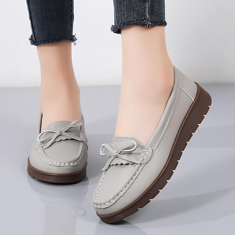 Новые женские мокасины весна-лето кожаная женская обувь на плоской подошве нескользящая для ходьбы фитнес однотонная большого размера дизайнер
