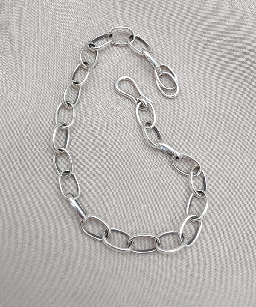 Handmade Sterling Silver Oval Link Bracelet: Minimalist Unisex Jewelry