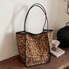 Autumn Commuter Large-Capacity Bag Female Leopard Print Bag College Student Class Bag Shoulder Tote Bag